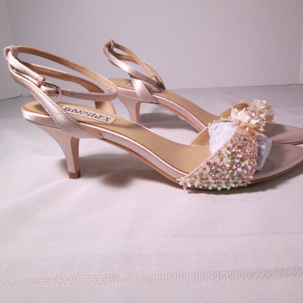 🌸 Badgley Mischka Embellished Satin Ankle-Strap Heels 🌸 - Picture 4 of 7